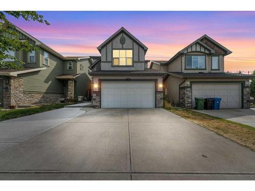 8 Aspen Hills Court Sw, Calgary, AB - Outdoor With Facade