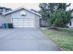 9298 Santana Crescent NW Calgary, AB T3K 3P2