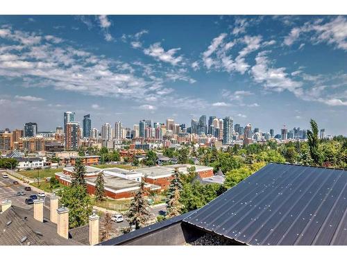 10-2307 14 Street Sw, Calgary, AB - Outdoor With View