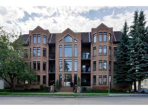 302-1407 Kensington Close Nw, Calgary, AB - Outdoor With Facade