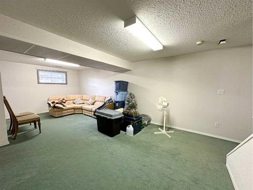 193 Balsam Crescent, Olds, AB - Indoor Photo Showing Other Room