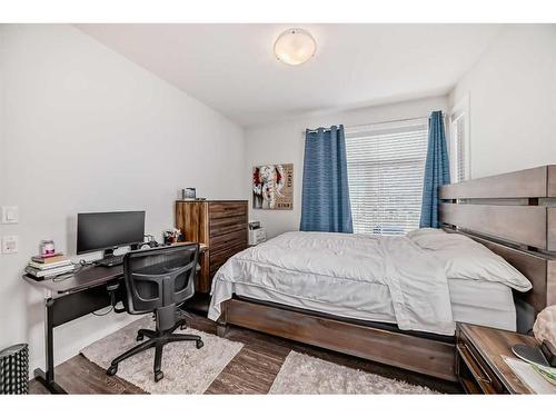 2111-3727 Sage Hill Drive Nw, Calgary, AB - Indoor Photo Showing Bedroom