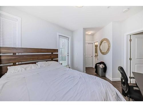 2111-3727 Sage Hill Drive Nw, Calgary, AB - Indoor Photo Showing Bedroom