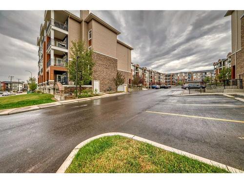 2111-3727 Sage Hill Drive Nw, Calgary, AB - Outdoor