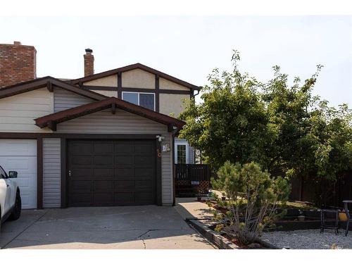 10 Whiteram Place Ne, Calgary, AB - Outdoor