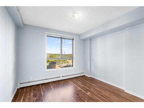 608-1111 6 Avenue Sw, Calgary, AB - Indoor Photo Showing Other Room