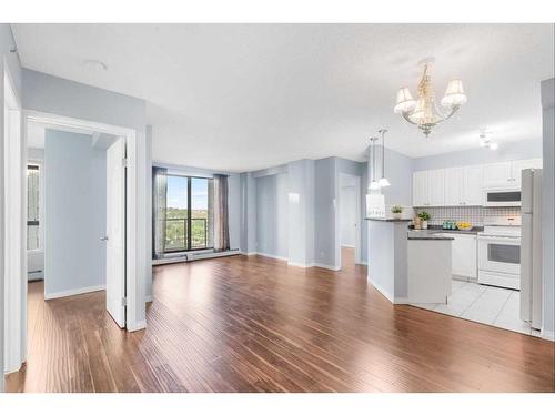 608-1111 6 Avenue Sw, Calgary, AB - Indoor Photo Showing Kitchen