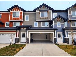 66 Nolan Hill Heights NW Calgary, AB T3R 0S5