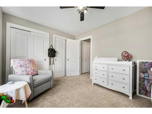 53-300 Marina Drive, Chestermere, AB - Indoor Photo Showing Bedroom