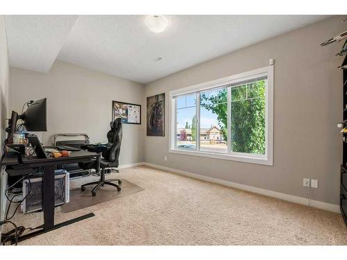 53-300 Marina Drive, Chestermere, AB - Indoor Photo Showing Office