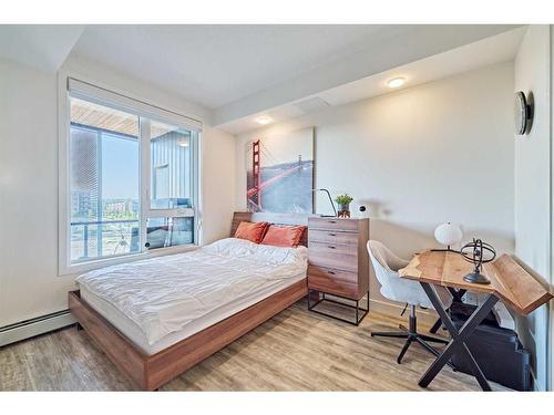 314-4138 University Avenue Nw, Calgary, AB - Indoor Photo Showing Bedroom