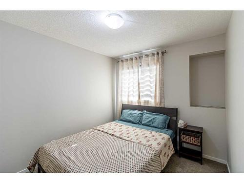 45 Savanna Close Ne, Calgary, AB - Indoor Photo Showing Bedroom