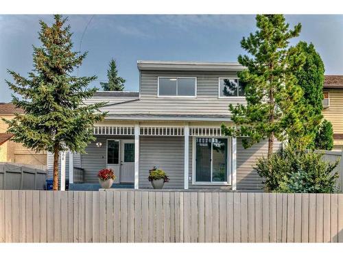 4308 6A Avenue Se, Calgary, AB - Outdoor