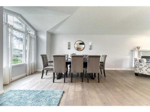 81 Gleneagles Close, Cochrane, AB - Indoor Photo Showing Dining Room