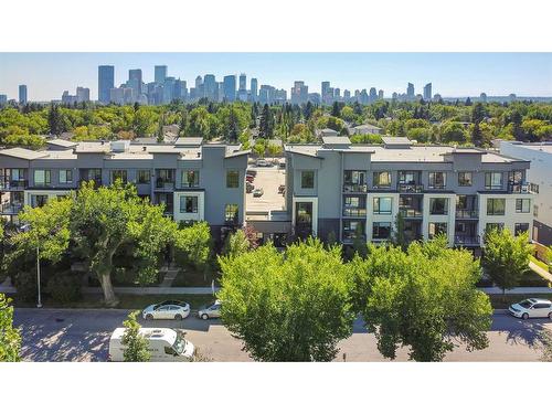 407-605 17 Avenue Nw, Calgary, AB - Outdoor With View