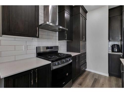 101 Dawson Drive, Chestermere, AB - Indoor Photo Showing Kitchen