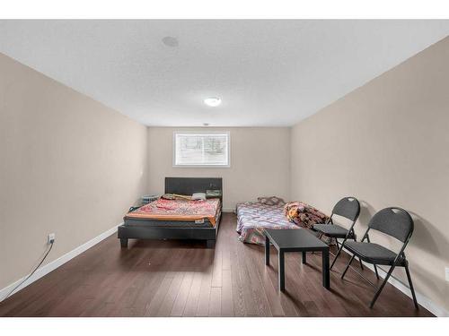 36 Red Sky Green Ne, Calgary, AB - Indoor Photo Showing Bedroom