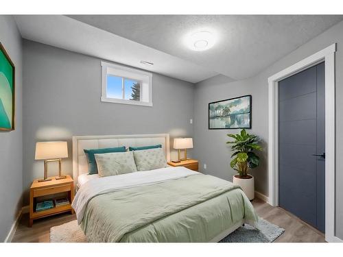 151 Coral Shores Landing Ne, Calgary, AB - Indoor Photo Showing Bedroom