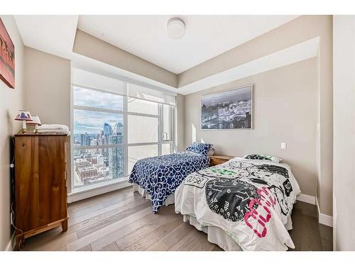 3701-1122 3 Street Se, Calgary, AB - Indoor Photo Showing Bedroom