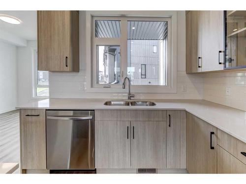 65 Sage Hill Heights Nw, Calgary, AB - Indoor Photo Showing Kitchen With Double Sink