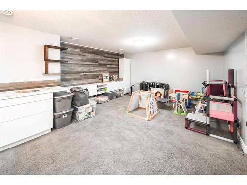 58 Cranberry Mews Se, Calgary, AB - Indoor