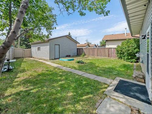 207 Fallswater Road Ne, Calgary, AB - Outdoor