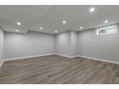 29 Sandpiper Link Nw, Calgary, AB - Indoor