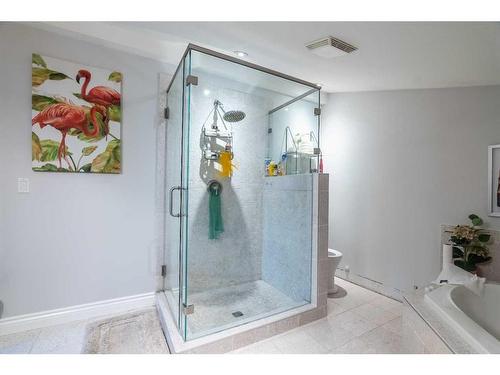 5328 44 Avenue, Red Deer, AB - Indoor Photo Showing Bathroom