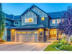 18 West Grove Point SW Calgary, AB T3H 0X6