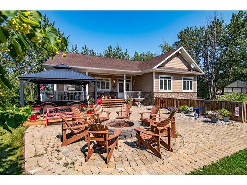 32 St George Way, Rochon Sands, AB - Outdoor With Deck Patio Veranda