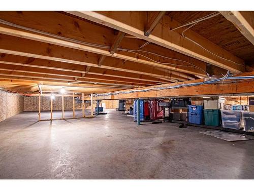 32 St George Way, Rochon Sands, AB - Indoor Photo Showing Basement