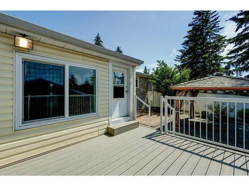 455 Queen Charlotte Drive Se, Calgary, AB - Outdoor With Deck Patio Veranda With Exterior