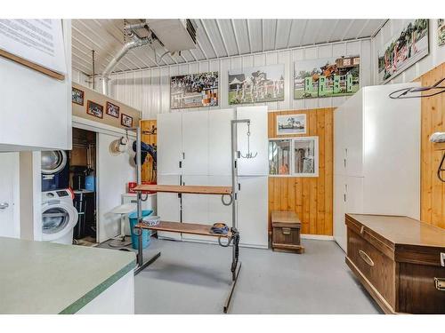 178125 240 Street West, Rural Foothills County, AB - Indoor Photo Showing Laundry Room