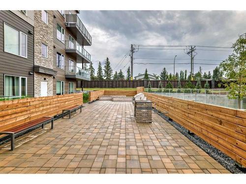 112-150 Shawnee Square Sw, Calgary, AB - Outdoor With Exterior