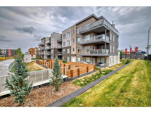 112-150 Shawnee Square Sw, Calgary, AB - Outdoor