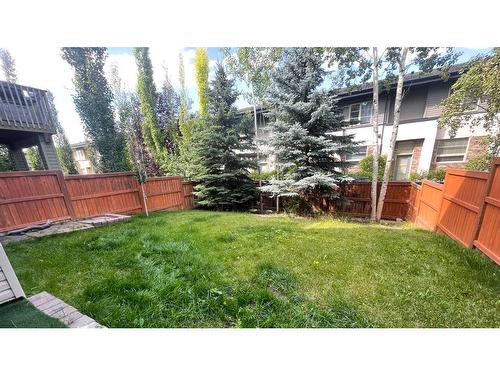 84 Aspen Hills Avenue Close, Calgary, AB 