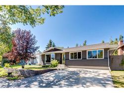 295 Midvalley Drive SE Calgary, AB T2X 1M1