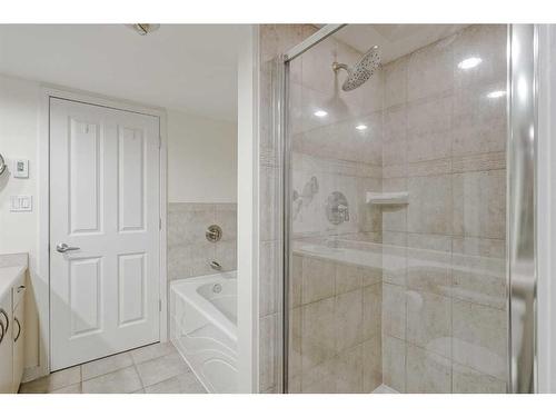 102-1108 6 Avenue Sw, Calgary, AB - Indoor Photo Showing Bathroom