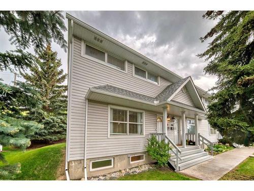 667 Merrill Drive Ne, Calgary, AB - Outdoor