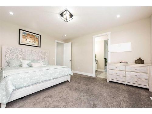 162 Kinniburgh Crescent, Chestermere, AB - Indoor Photo Showing Bedroom