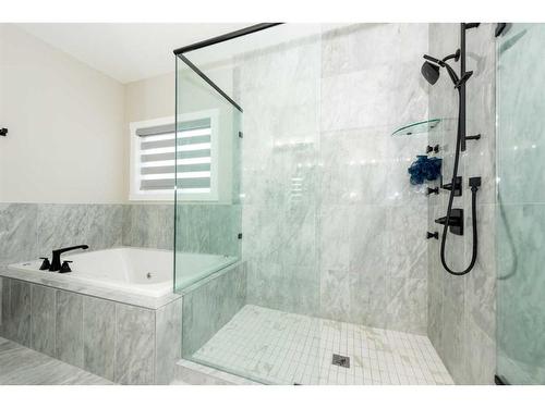 162 Kinniburgh Crescent, Chestermere, AB - Indoor Photo Showing Bathroom