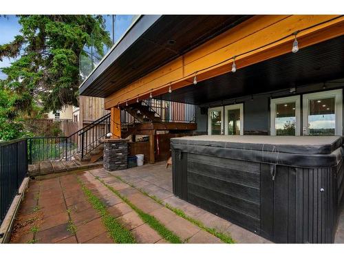 607 13A Street Ne, Calgary, AB - Outdoor With Deck Patio Veranda With Exterior