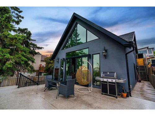 607 13A Street Ne, Calgary, AB - Outdoor With Exterior