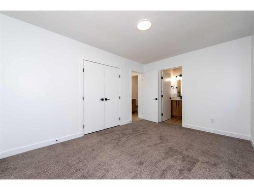 134 Martinbrook Road Ne, Calgary, AB - Indoor Photo Showing Other Room