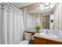 405-417 3 Avenue Ne, Calgary, AB  - Indoor Photo Showing Bathroom 