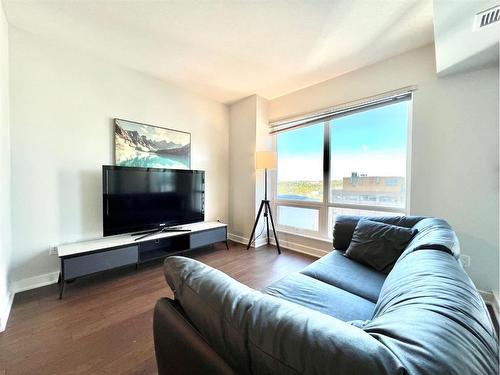 1404-930 6 Avenue Sw, Calgary, AB - Indoor Photo Showing Living Room