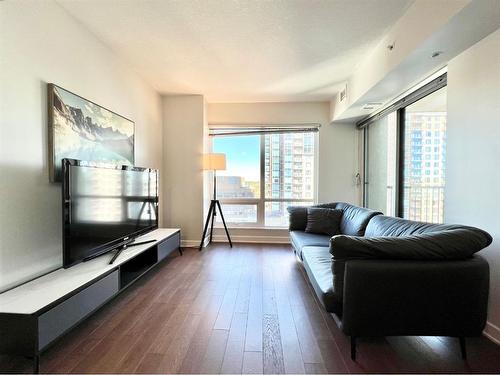 1404-930 6 Avenue Sw, Calgary, AB - Indoor Photo Showing Living Room