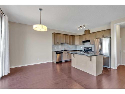 223 Cityscape Gardens Ne, Calgary, AB - Indoor Photo Showing Kitchen