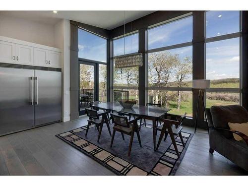 10-274172 112 Street West, Rural Foothills County, AB - Indoor Photo Showing Dining Room