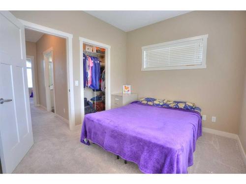 1617 Symons Valley Parkway Nw, Calgary, AB - Indoor Photo Showing Bedroom